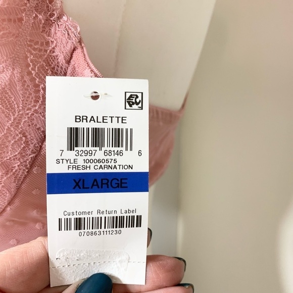 NWT INC lace halter back bralettes in pink - Picture 4 of 6
